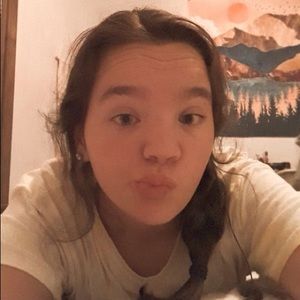 Meet your Posher, Alli